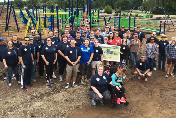 Successful Playground Community Build in Minnesota. Lake Elmo Elementary School